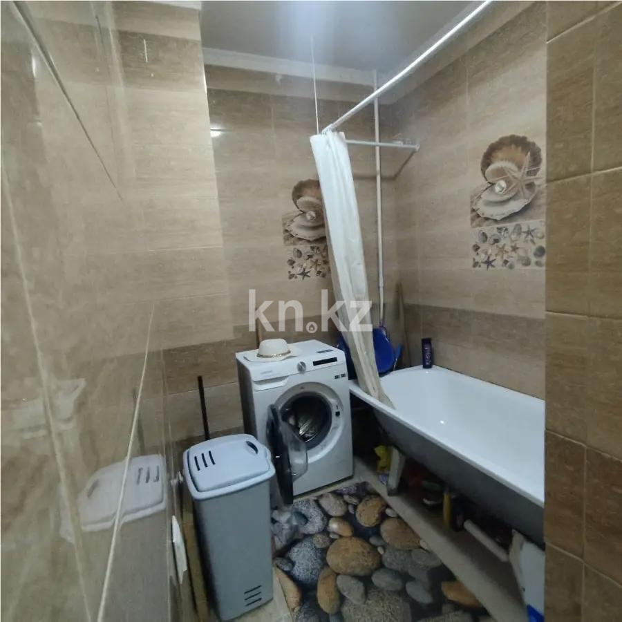 Продажа 2-комнатной квартиры, 60 м², пр. Кошкарбаева, дом  40 в Астане - фото 3