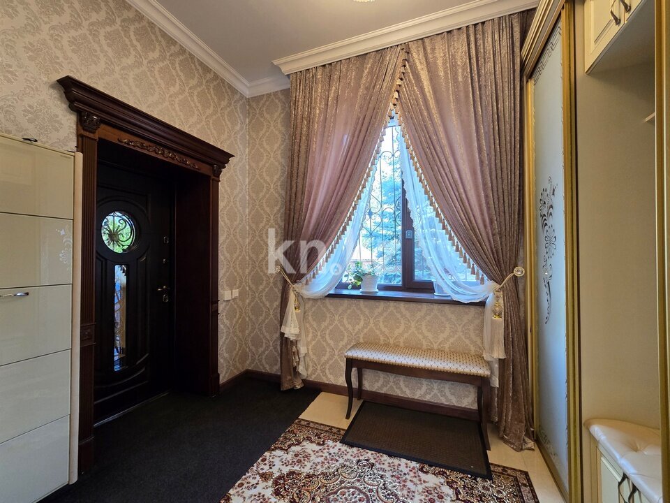 Продажа 5-комнатного дома, 298.5 м² в Алматы - фото 35
