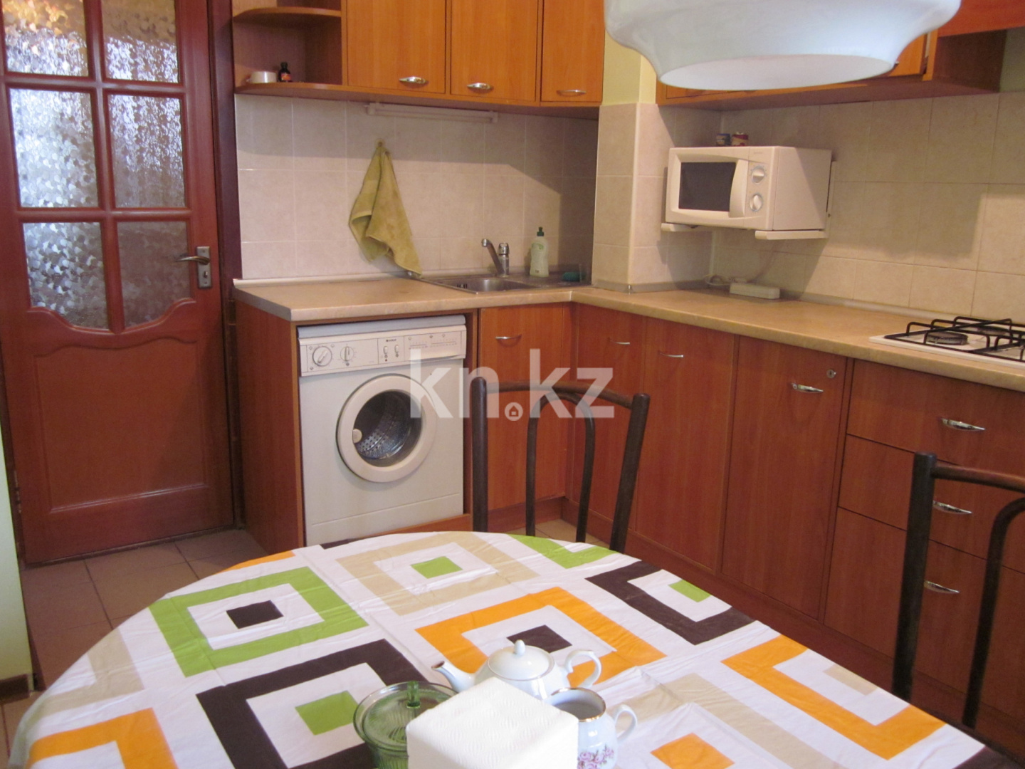 Аренда 1-комнатной квартиры, 43 м², ул. Кожамкулова, дом  130 - ул. Казыбек би - Аренда квартир помесячно в Казахстане фото 1 из 7