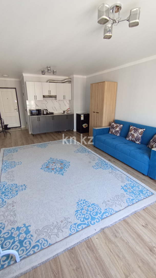 Аренда 1-комнатной квартиры, 30 м² - Аренда однокомнатных квартир помесячно от хозяев в Алматы фото 1 из 23