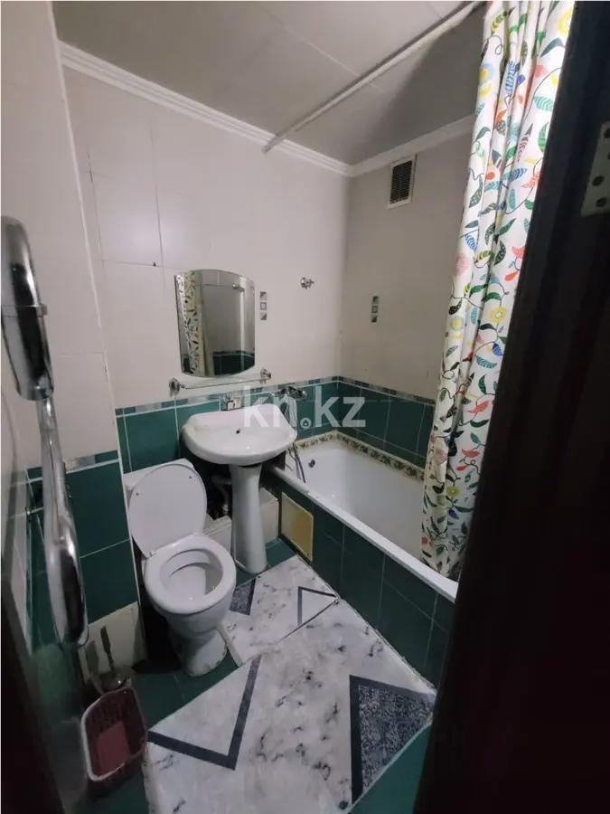 Продажа 1-комнатной квартиры, 30 м², пр. Абылай хана, дом  30 - Продажа баз, складов и промышленной недвижимости в Шымкенте фото 3 из 3