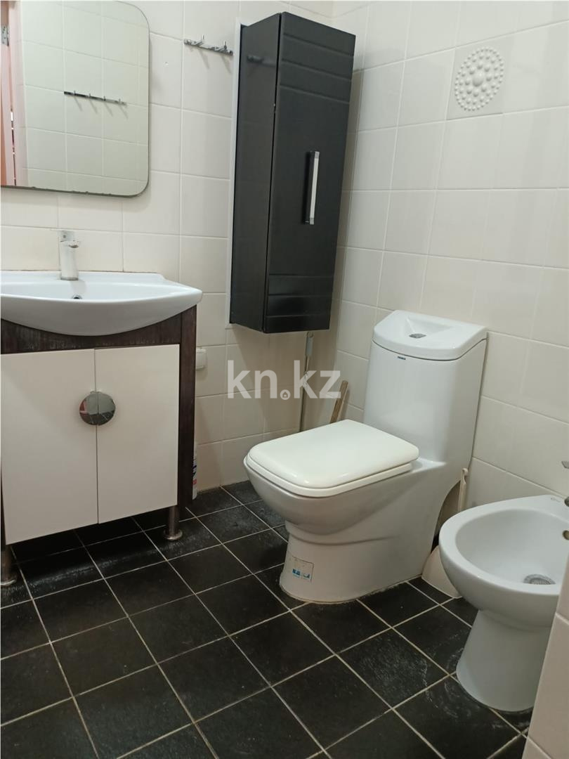 Продажа 4-комнатной квартиры, 133 м² в Астане - фото 17