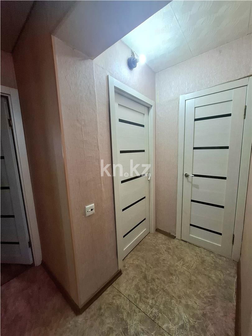Продажа 3-комнатной квартиры, 69 м², ул. 6-й мик-н в Темиртау - фото 11