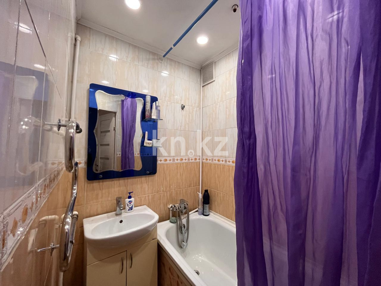 Продажа 2-комнатной квартиры, 45 м², мкр-н Восток-2, дом  15 в Караганде - фото 6