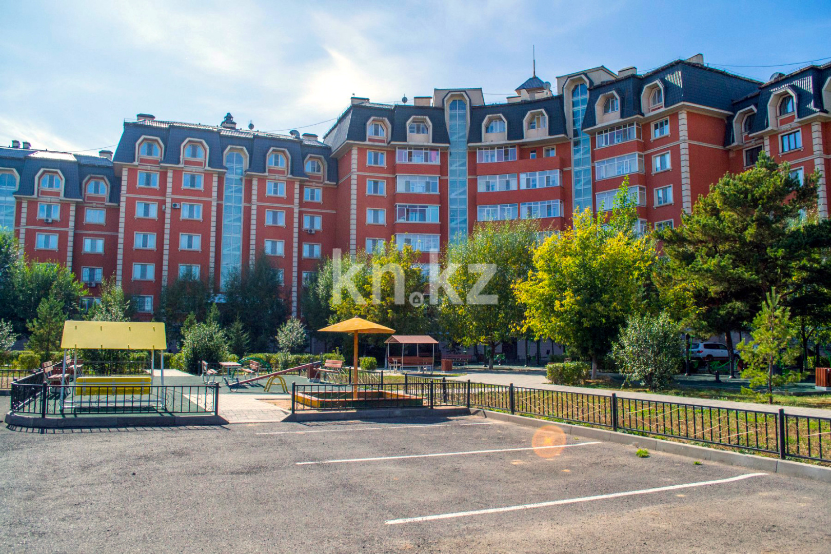 Продажа 3-комнатной квартиры, 125 м², ул. Кургальжинское шоссе, дом  6 в Астане - фото 13