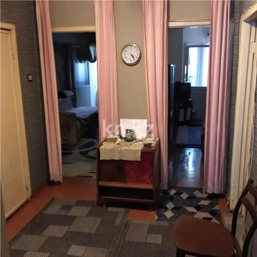 Продажа 2-комнатной квартиры, 60 м², ул. Молдагуловой, дом  32 - Продажа квартир в Казахстане фото 1 из 2