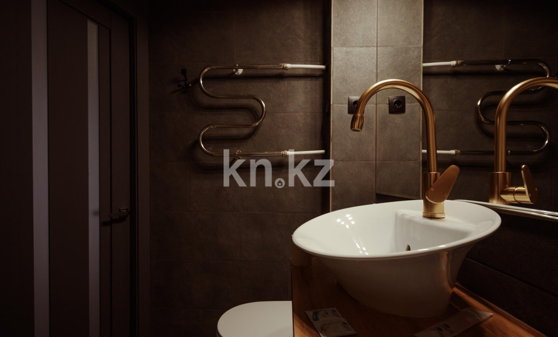 Аренда 1-комнатной квартиры посуточно, 1 м², ул. Назарбаева, дом  132 - Аренда квартир посуточно в Петропавловске фото 15 из 20