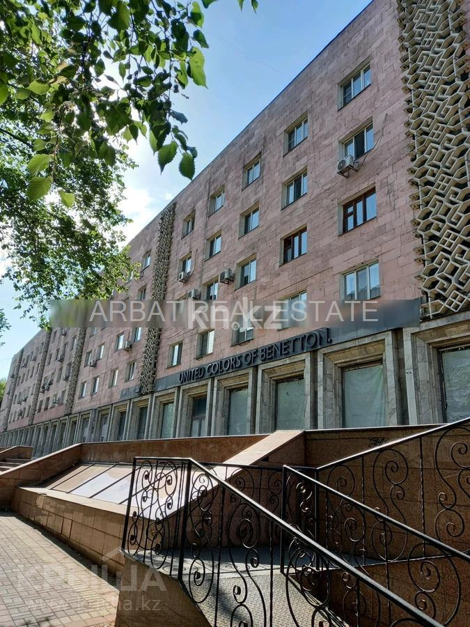 Продажа 3-комнатной квартиры, 68 м², ул. Кунаева, дом  73 - ул. Гоголя - Продажа квартир в Алматы фото 1 из 13