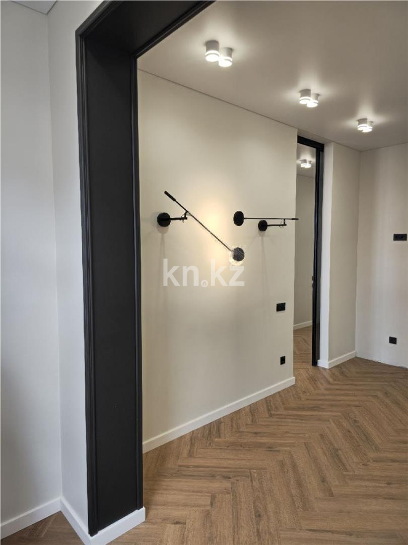 Продажа 3-комнатной квартиры, 100 м², ул. Букетова в Караганде - фото 6