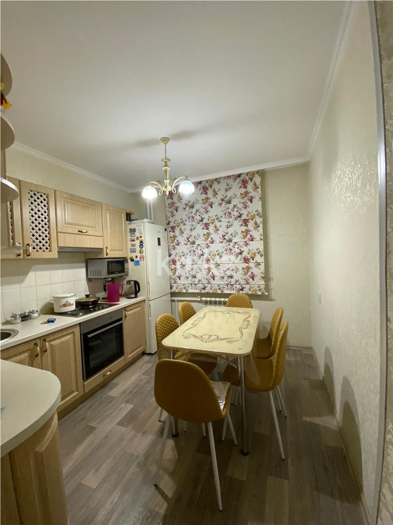 Продажа 3-комнатной квартиры, 65 м², мкр. Степной-4 - Аренда квартир помесячно в Алматинской области фото 1 из 10