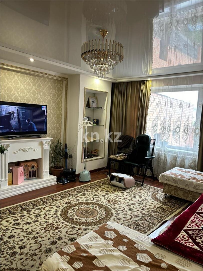 Продажа 6-комнатного дома, 340 м² в Караганде