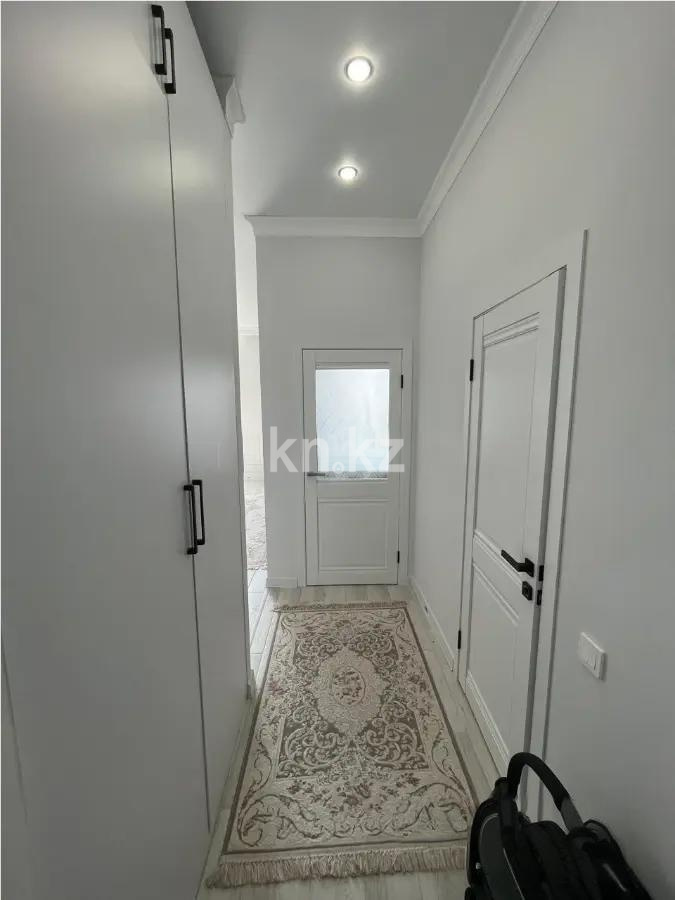 Продажа 1-комнатной квартиры, 42 м², ул. Байтурсынова, дом  32/2 в Астане - фото 4
