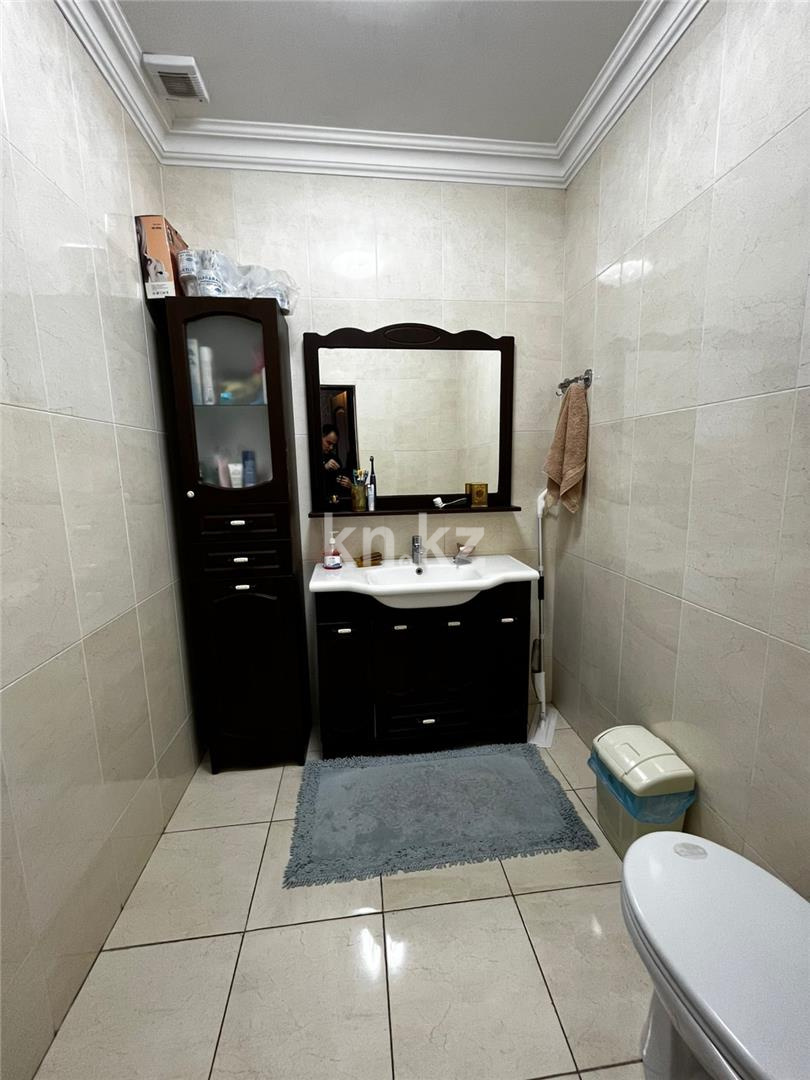 Продажа 9-комнатного дома, 370 м², Таугуль в Караганде - фото 30