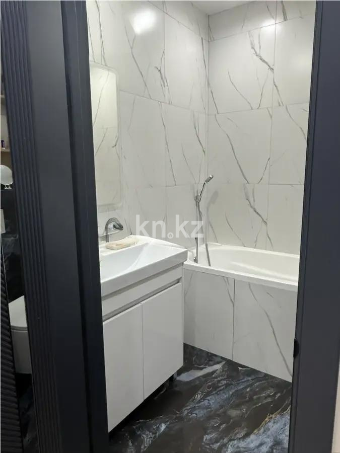 Продажа 2-комнатной квартиры, 70 м² в Алматы - фото 4