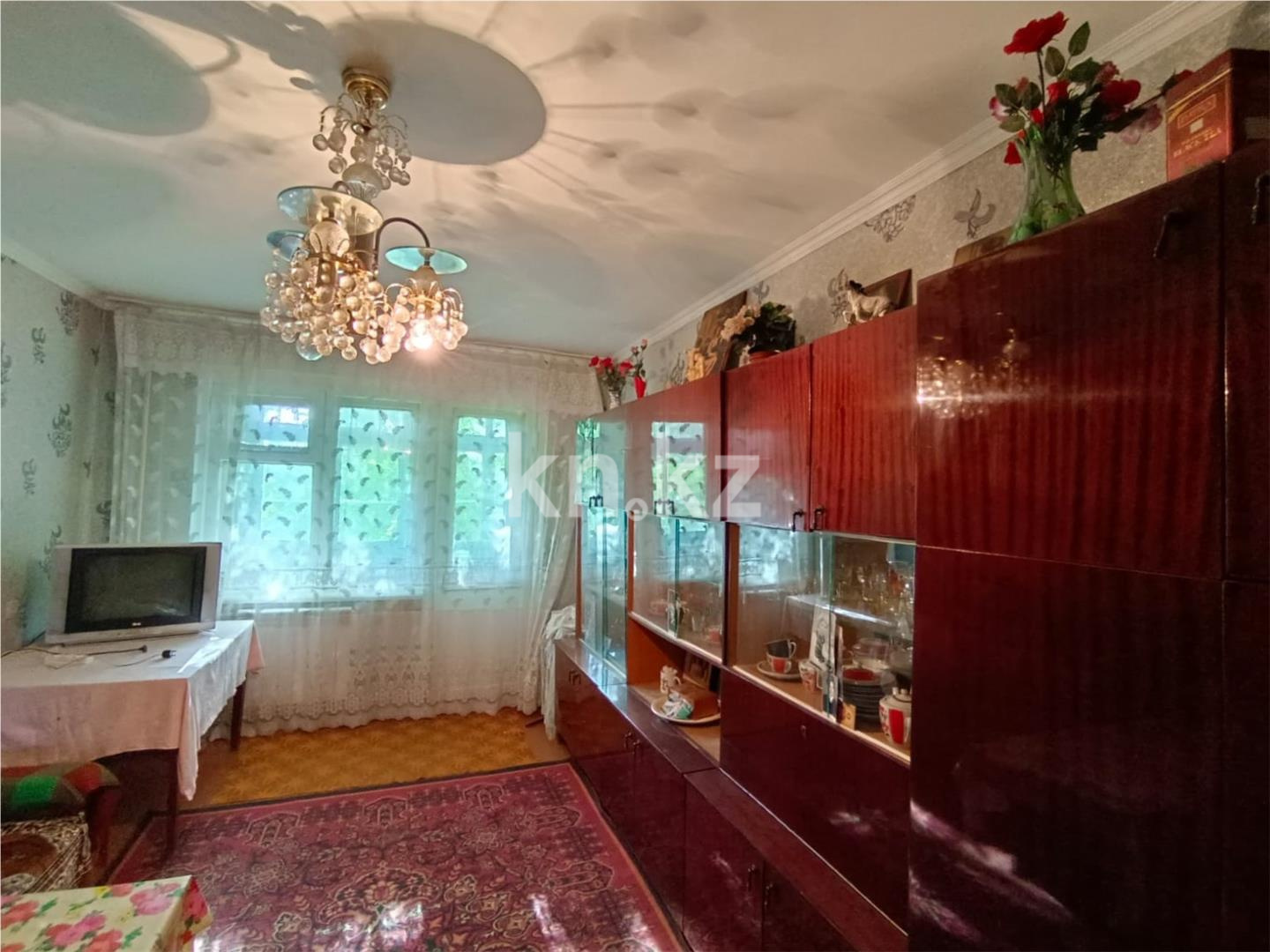 Продажа 2-комнатной квартиры, 47 м², мкр-н 22 в Караганде - фото 3