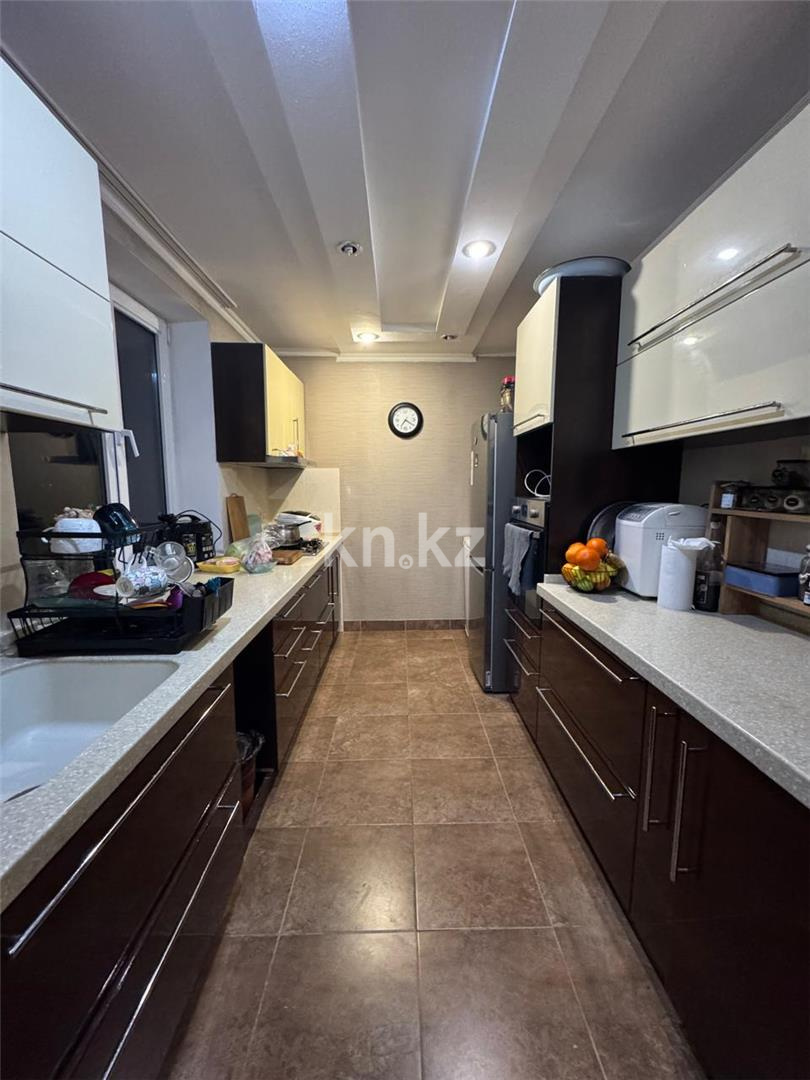 Продажа 4-комнатной квартиры, 93 м² - Продажа квартир в Караганде - страница 4 фото 3 из 19