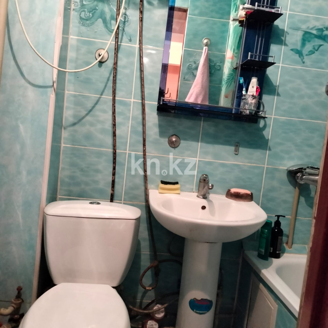 Продажа 2-комнатной квартиры, 35 м², Абая, дом  123 - Продажа квартир в Таразе фото 4 из 5