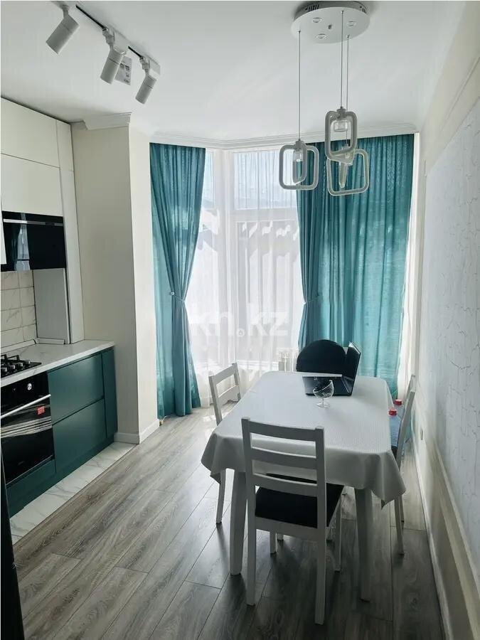Продажа 2-комнатной квартиры, 55 м² в Алматы - фото 2