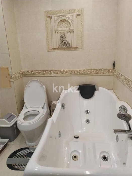 Продажа 2-комнатной квартиры, 65 м² в Астане - фото 3