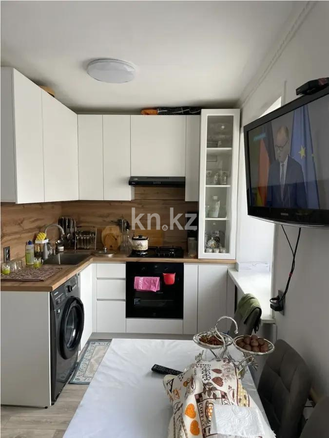 Продажа 3-комнатной квартиры, 51 м², пр. Назарбаева, дом  46 в Караганде - фото 3