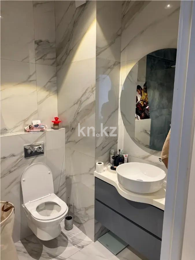 Продажа 2-комнатной квартиры, 54 м², мкр. Атырау, дом  11 в Алматы - фото 5