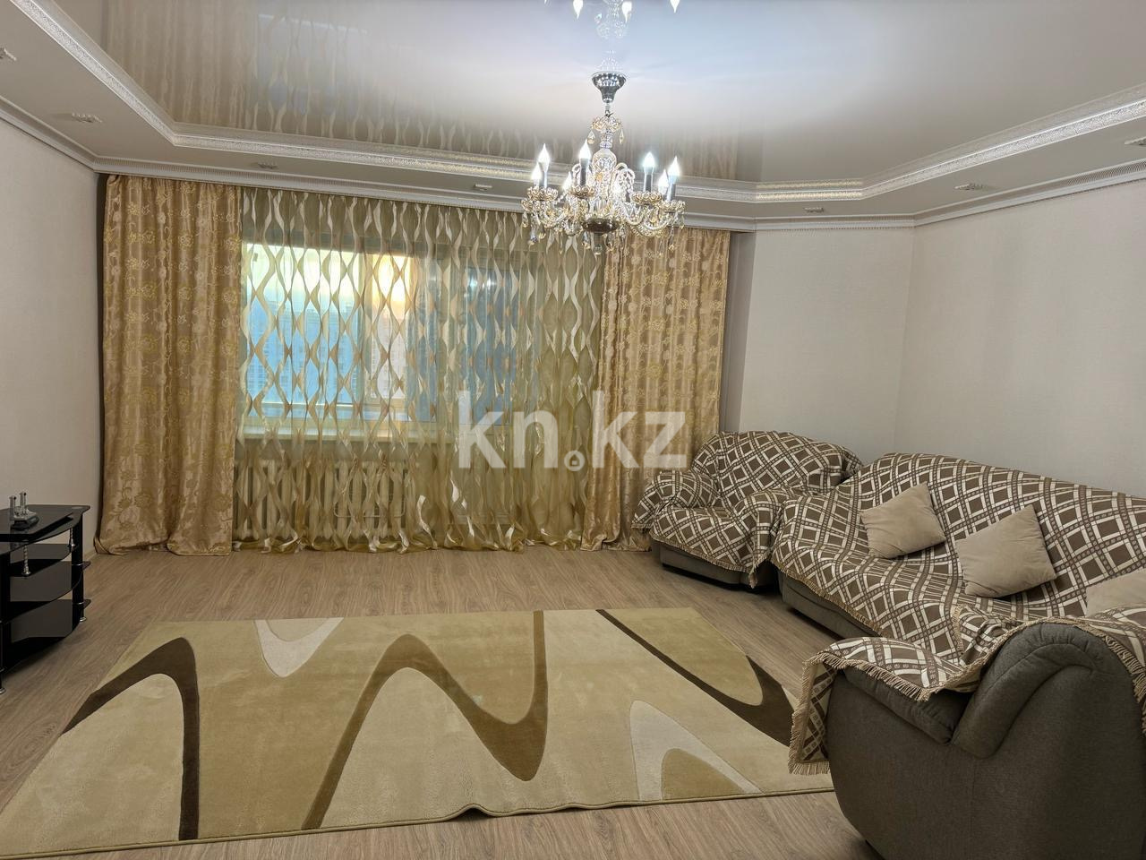 Аренда 4-комнатной квартиры, 120 м², ул. Акмешит, дом  5 - ул. Алматы - Аренда  четырехкомнатных квартир помесячно в Астане с фото фото 1 из 8