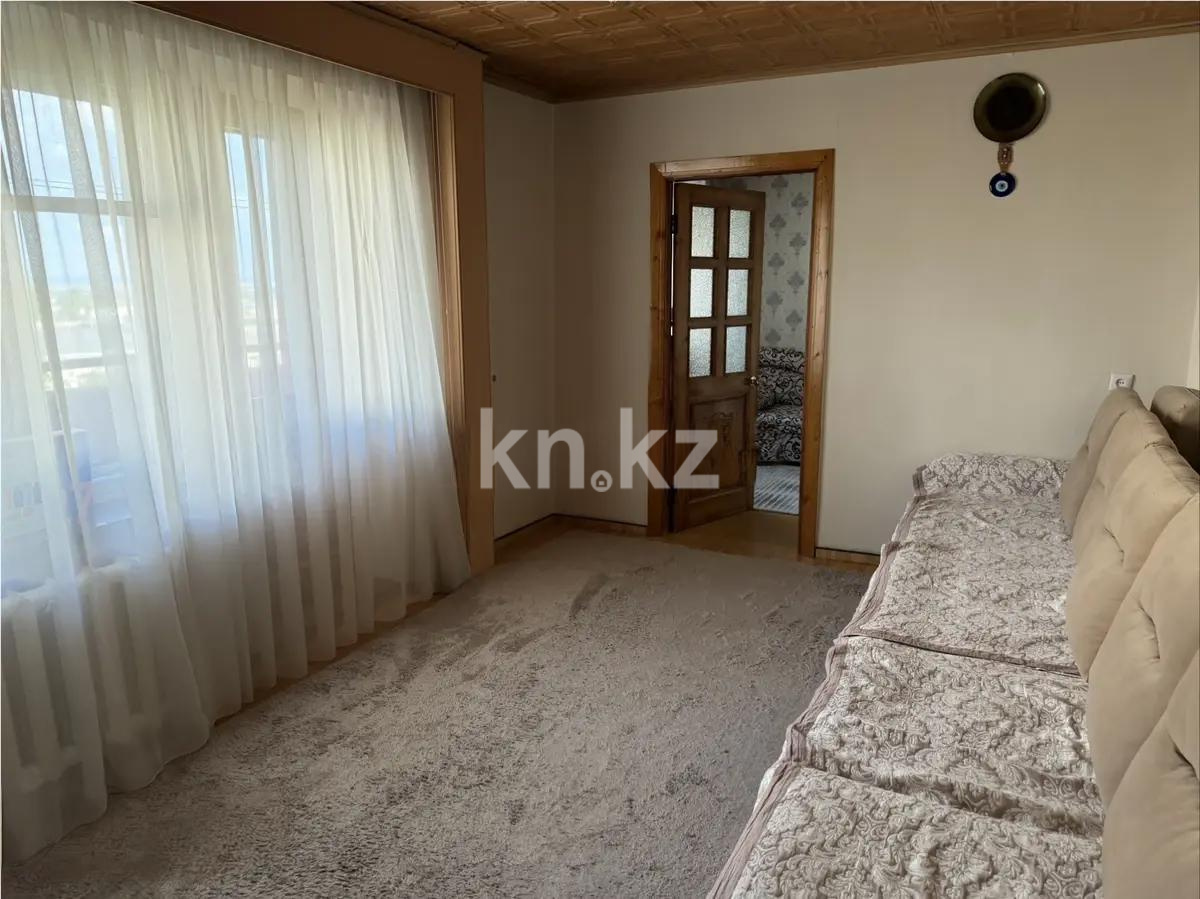 Продажа 4-комнатной квартиры, 95 м² - Продажа четырехкомнатных квартир в Караганде фото 2 из 15