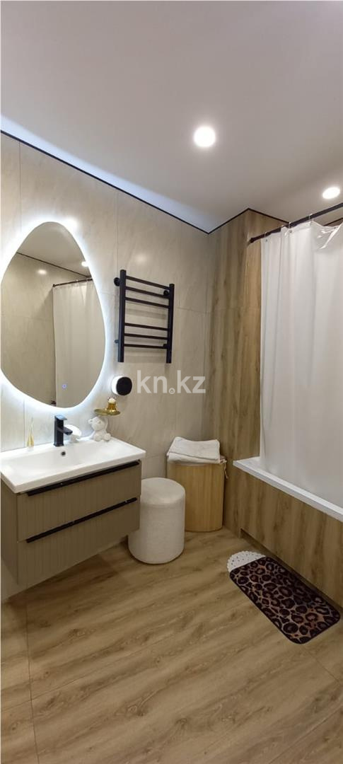 Продажа 3-комнатной квартиры, 90 м², ул. Мухамедханова в Астане - фото 7