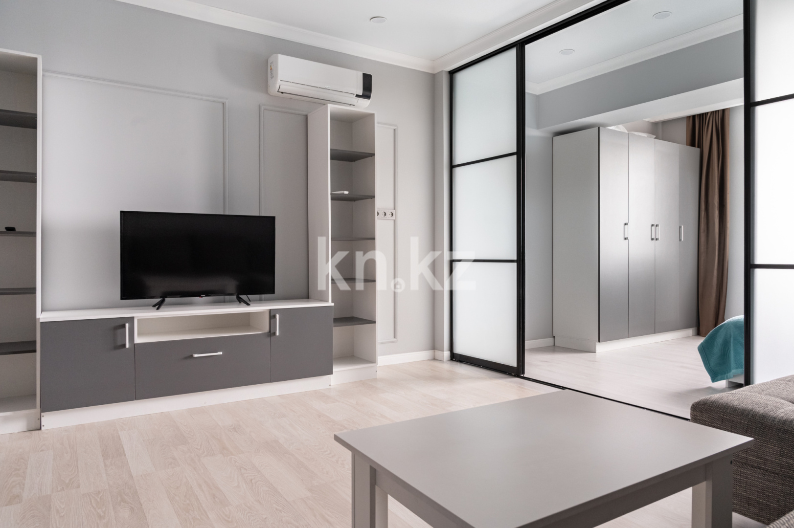 Аренда 1-комнатной квартиры посуточно, 50 м² - Аренда однокомнатных квартир посуточно в Алматы фото 8 из 13