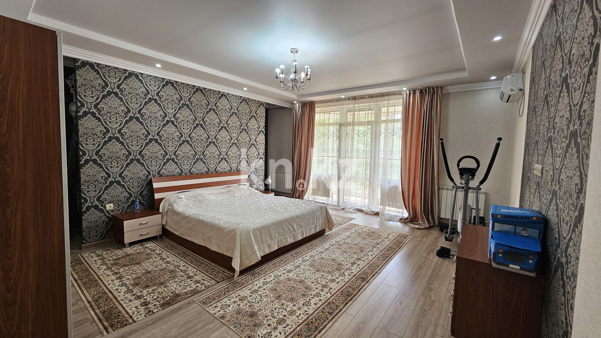 Продажа 4-комнатного дома, 218 м² - Продажа домов, коттеджей в Наурызбайском р-не Алматы фото 32 из 37