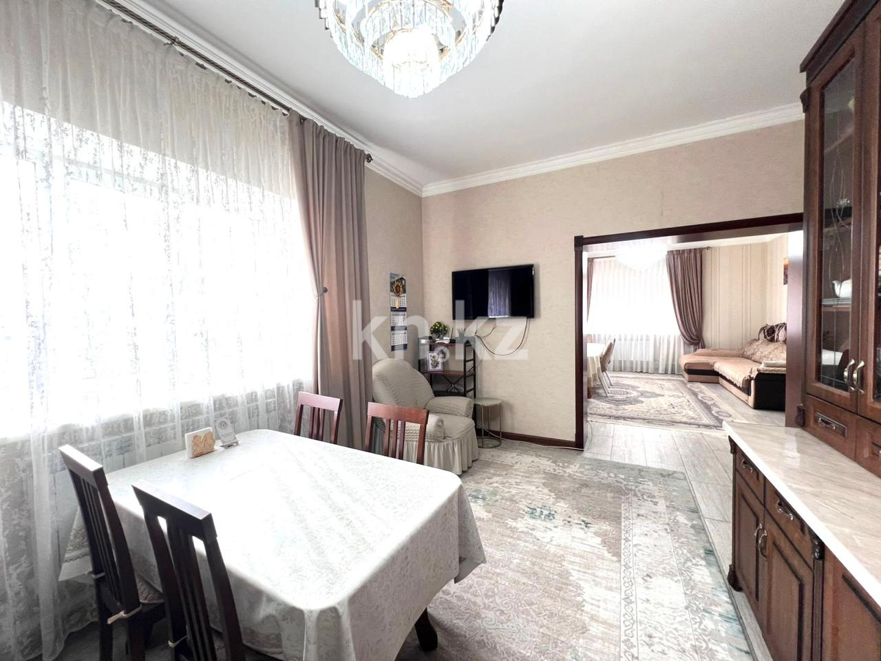 Продажа 4-комнатного дома, 201.1 м², Косшы, Жангельдина - Продажа квартир в Акмолинской области фото 13 из 33