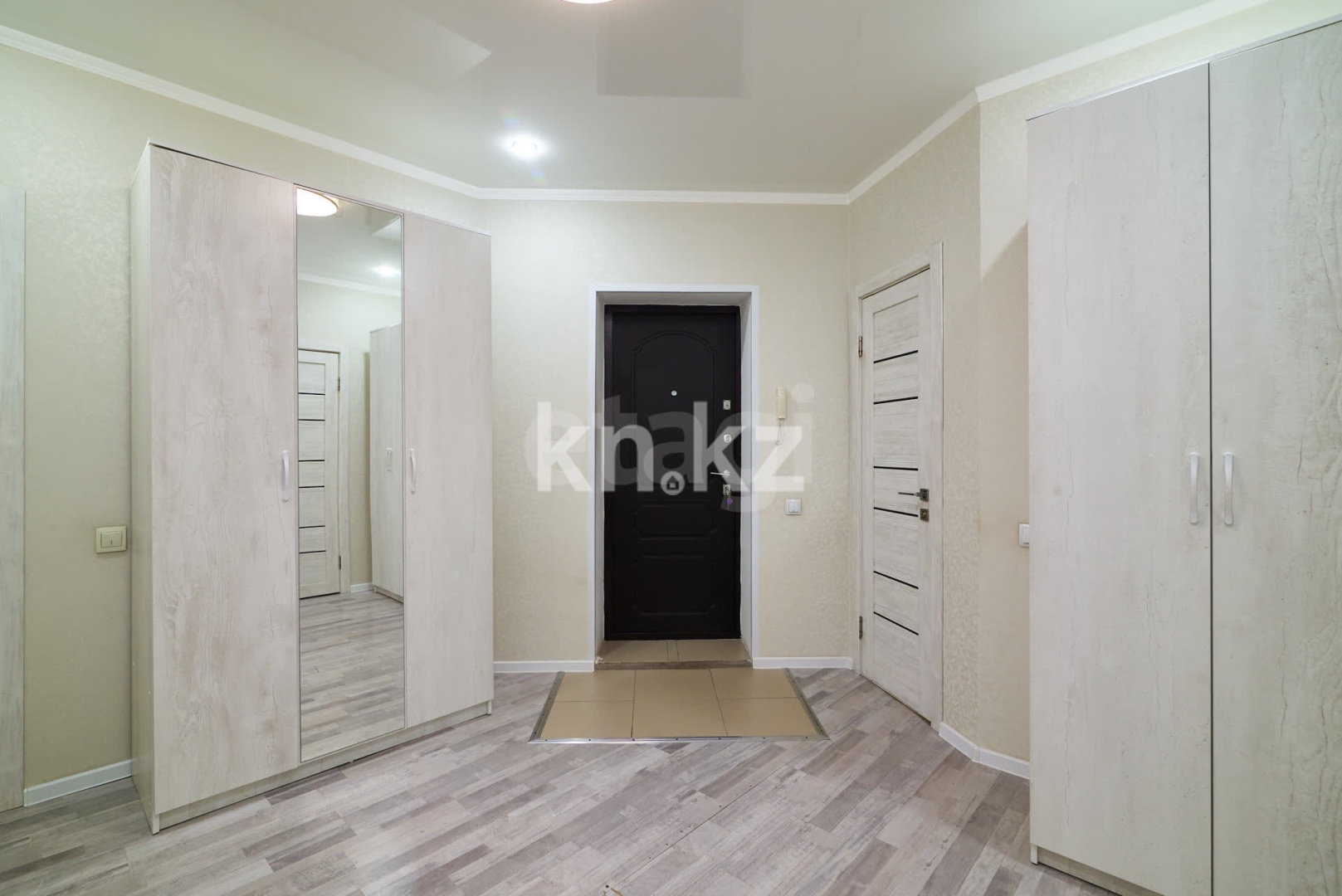 Продажа 2-комнатной квартиры, 87.9 м² в Астане - фото 19