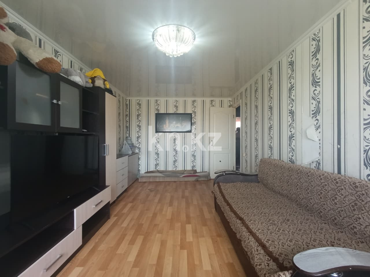 Продажа 2-комнатной квартиры, 44 м², ул. Жекибаева, дом  148 - Продажа  двухкомнатных квартир в Караганде фото 1 из 6