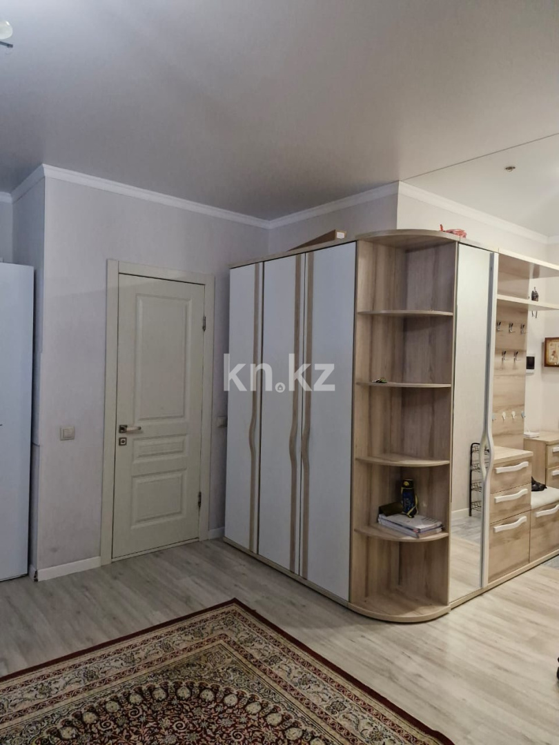 Аренда 2-комнатной квартиры, 46 м², ул. Омарова, дом  23 - ул. Мухамедханова - Аренда  двухкомнатных квартир помесячно в Астане с фото фото 7 из 9
