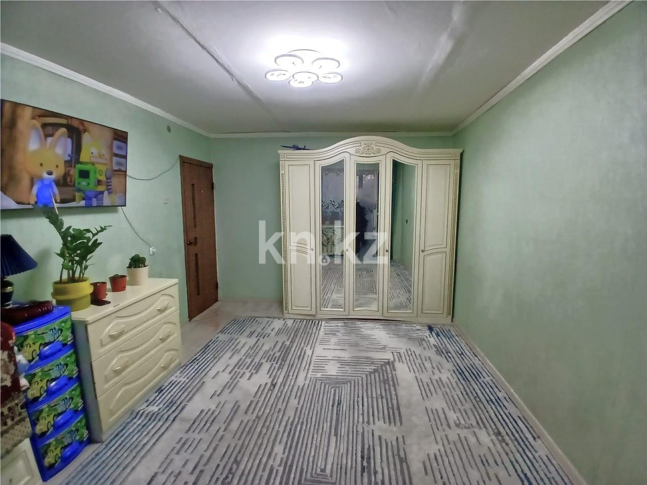 Продажа 2-комнатной квартиры, 48 м², ул. Керамическая, дом  76 - Продажа квартир в Караганде фото 2 из 8