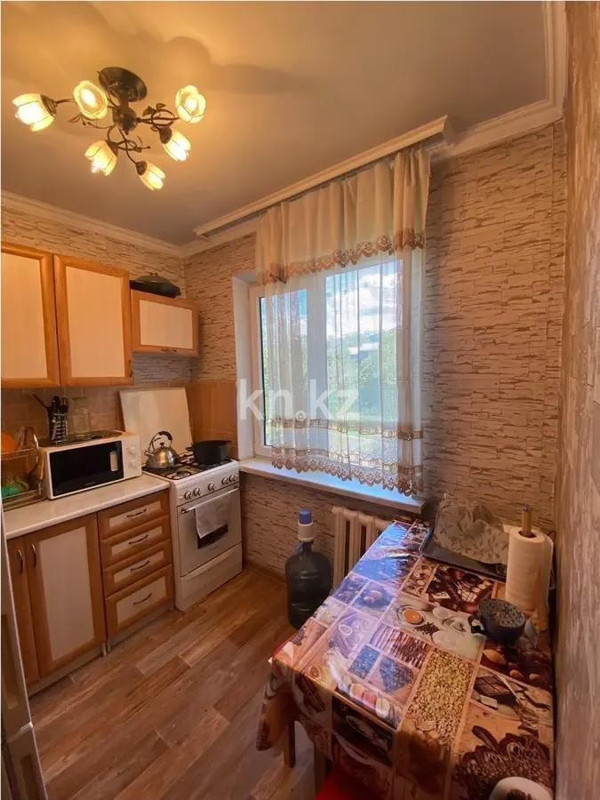 Продажа 2-комнатной квартиры, 47.3 м², мкр-н 9, дом  20 в Алматы - фото 3