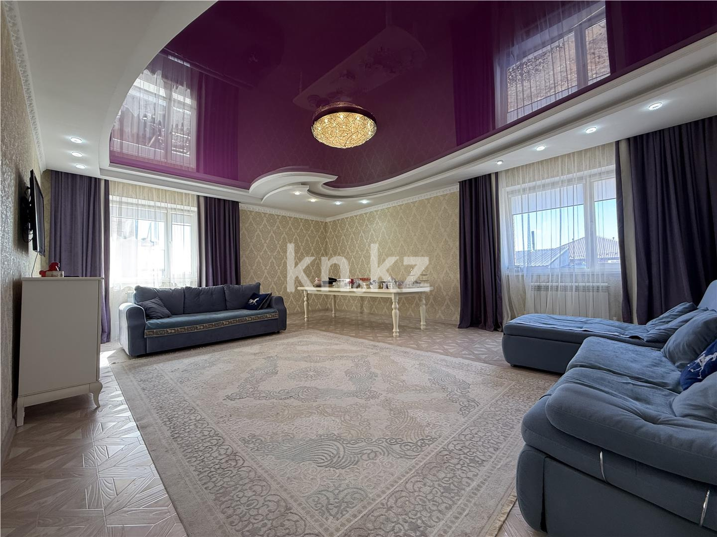 Продажа 5-комнатного дома, 450 м² - Продажа домов, коттеджей в Караганде фото 1 из 31