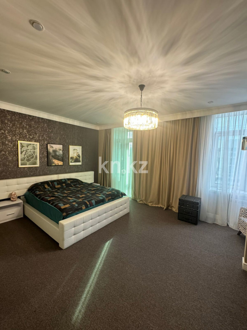 Продажа 3-комнатной квартиры, 132 м², ул. Сыганак - Продажа  трехкомнатных квартир в Астане фото 13 из 38