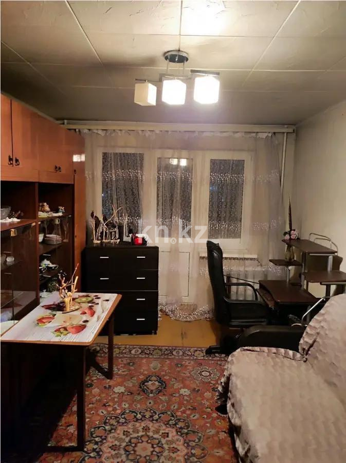 Продажа 2-комнатной квартиры, 44 м², мкр-н 3, дом  20 - Продажа  двухкомнатных, трехкомнатных квартир в Алматы фото 1 из 4