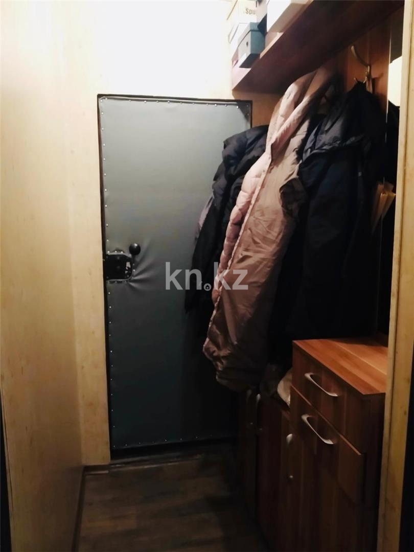 Продажа 3-комнатной квартиры, 68 м², ул. Университетская, дом  19 - Продажа квартир в Караганде фото 9 из 13