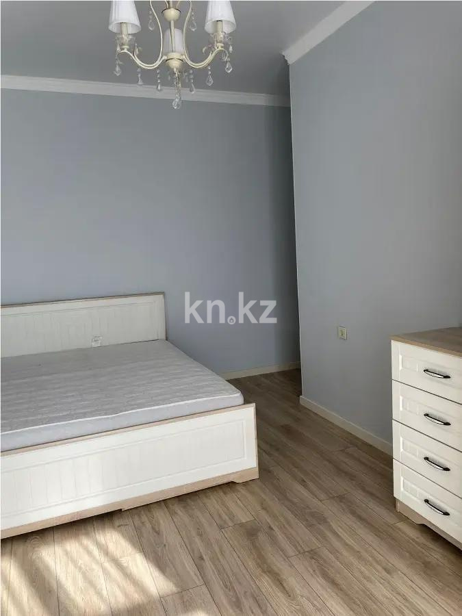 Продажа 3-комнатной квартиры, 80.5 м², ул. Сауран, дом  9 - Продажа  трехкомнатных квартир в Астане без посредников фото 1 из 4