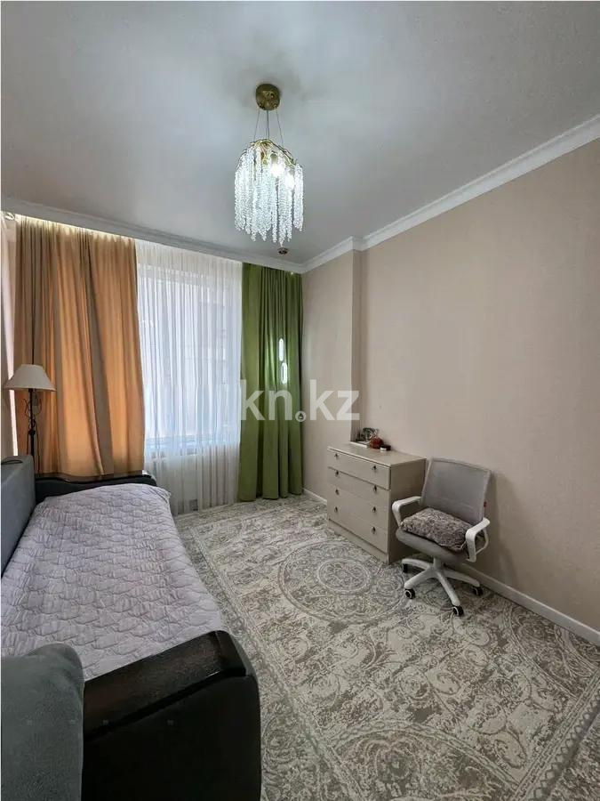 Продажа 3-комнатной квартиры, 70 м², ул. Байтурсынова, дом  6 в Астане - фото 2
