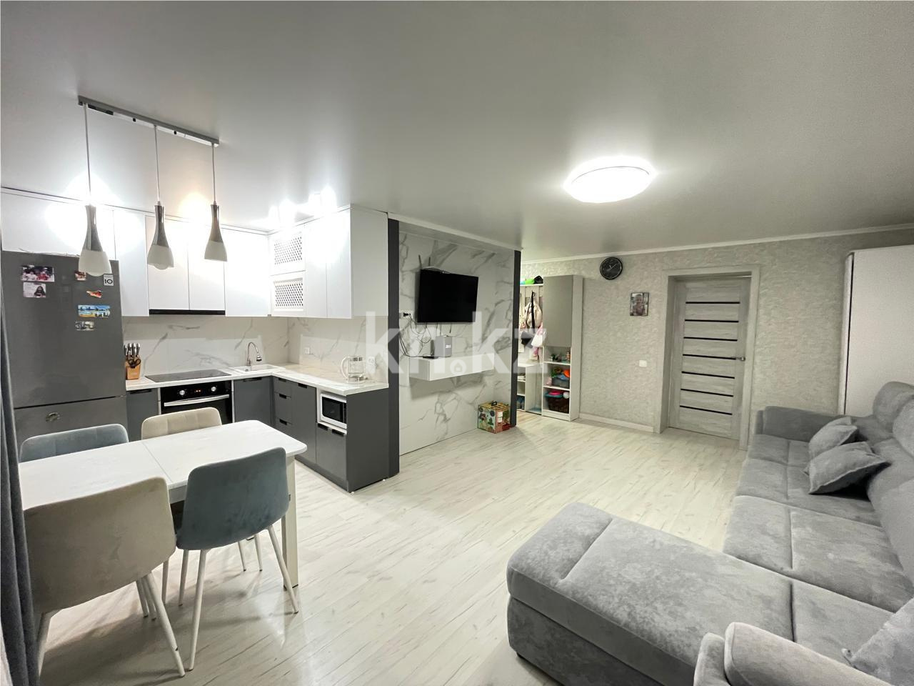 Продажа 2-комнатной квартиры, 43 м², ул. Жакенова - Продажа квартир в Сарани фото 2 из 12