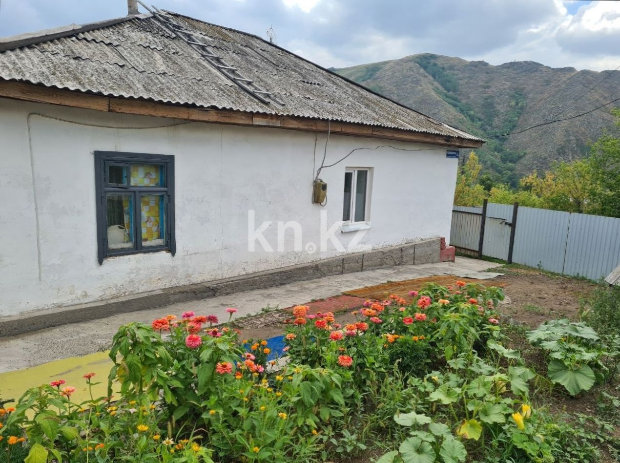 Продажа 3-комнатного дома, 59 м² - Продажа домов, коттеджей в Казахстане - страница 8 фото 2 из 25