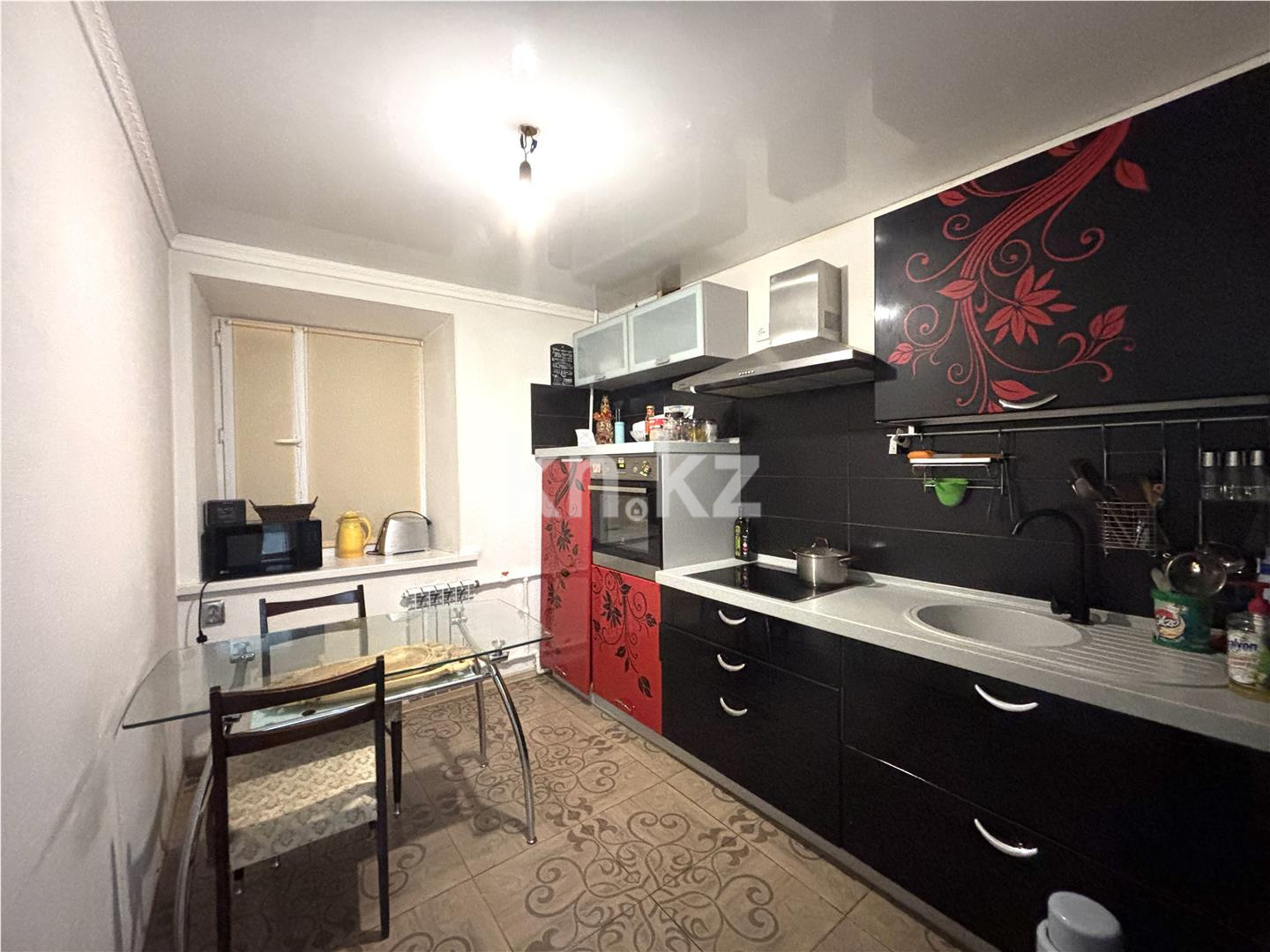 Продажа 1-комнатной квартиры, 37 м², пр. Республики, дом  4 - Продажа  однокомнатных квартир в Караганде с фото фото 4 из 12