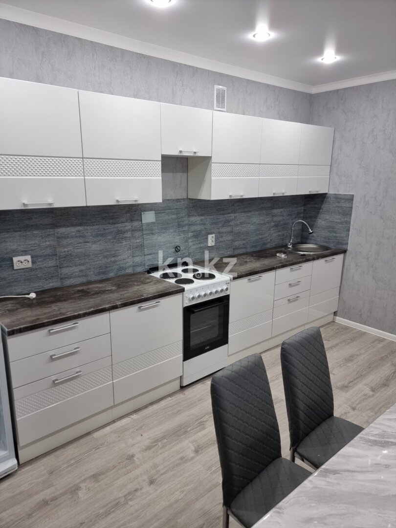 Аренда 1-комнатной квартиры, 45 м² в Астане
