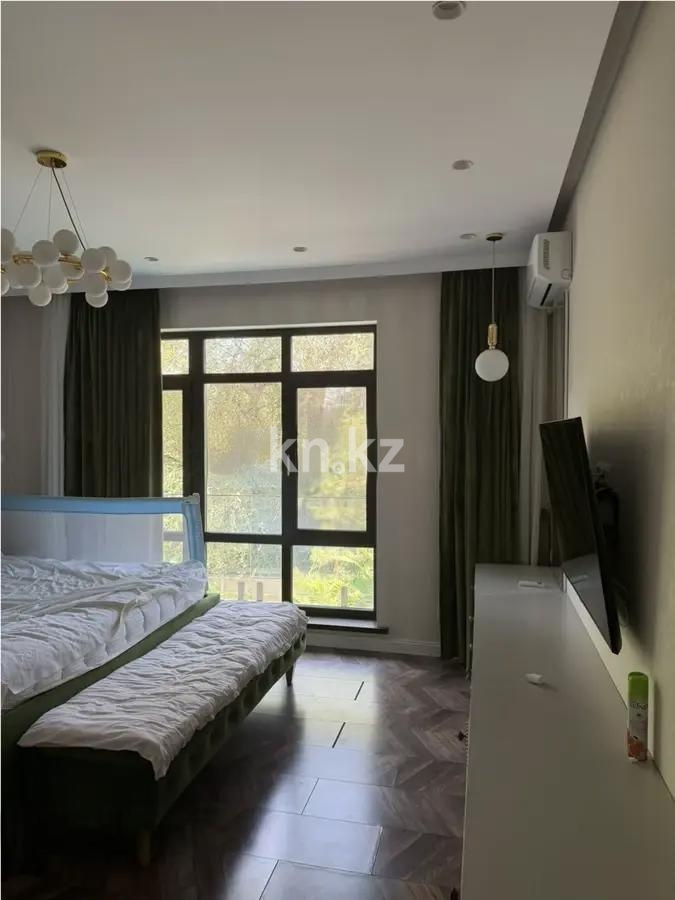 Продажа 7-комнатной квартиры, 214 м² - Продажа пятикомнатных и более квартир в Казахстане фото 1 из 2