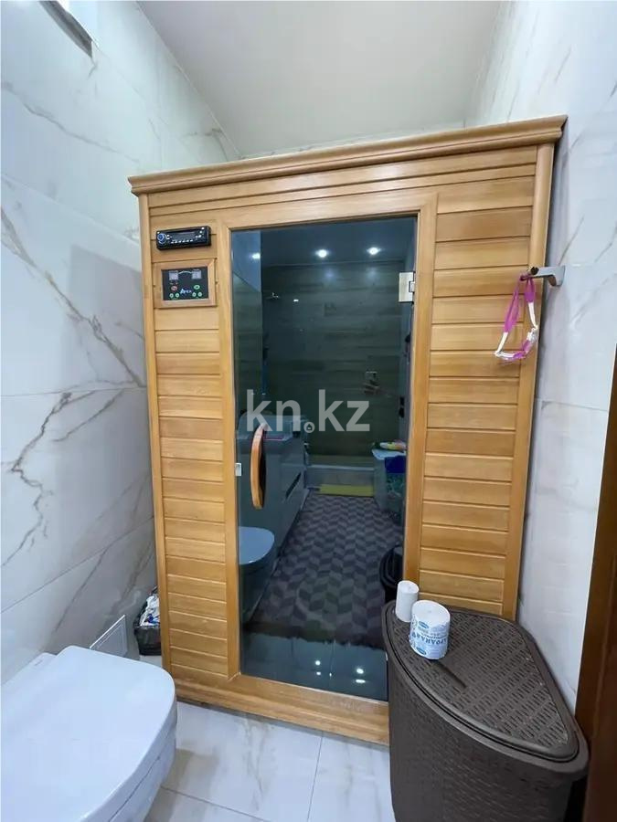 Продажа 5-комнатной квартиры, 215 м², пер. Сарыкенгир, дом  1/1 в Астане - фото 6