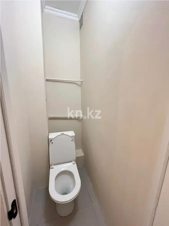 Продажа 2-комнатной квартиры, 47 м² в Алматы - фото 4