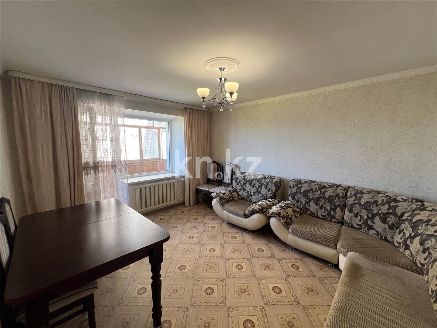 Продажа 3-комнатной квартиры, 58 м², ул. Гапеева, дом  19 - Продажа  трехкомнатных квартир в Караганде фото 1 из 10